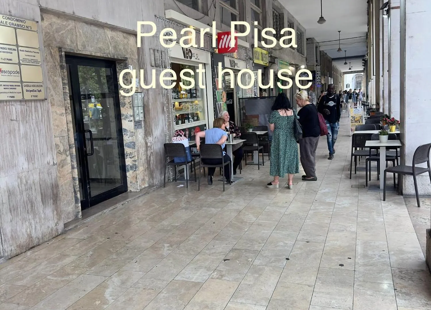 Pearl Pisa Guest House איטליה
