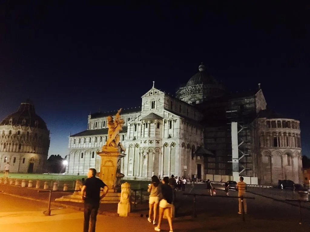 Pearl Pisa Guest House